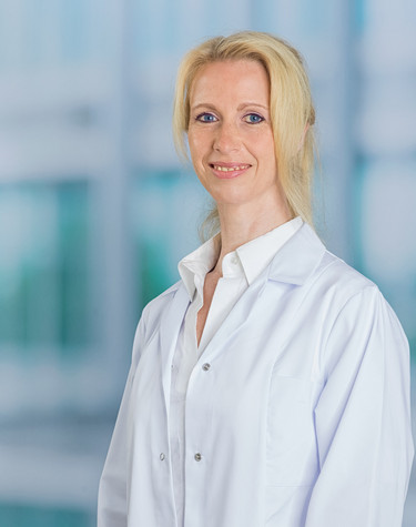 Dr. med. Eva Jacobs-Steinringer