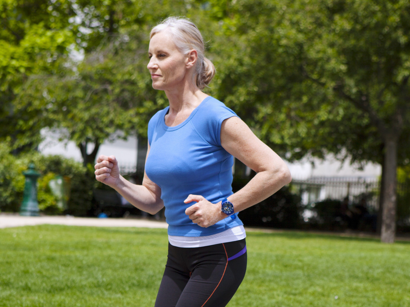 Frau beim Joggen